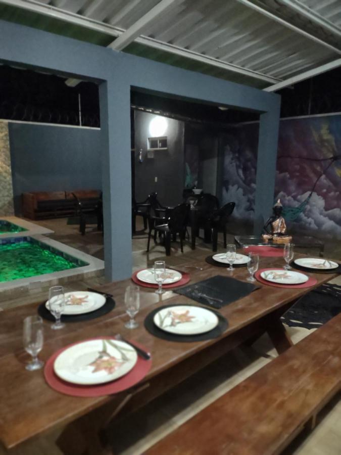 Casa Com Piscina E 3 Quartos Climatizados 8km Do Centro Holiday home